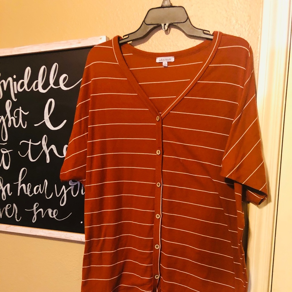 | Rusty boutique top |